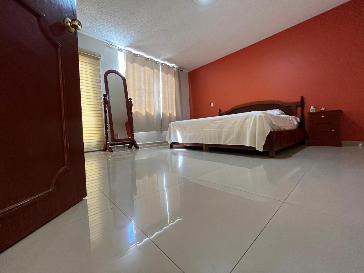 Willa Beautiful Private House In The Downtown With 3 Floors Tepatitlán de Morelos Zewnętrze zdjęcie